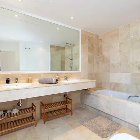 Duplex With Rooftop Terrace Aloha Royal Rdr230 Marbella