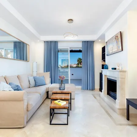 Duplex With Rooftop Terrace Aloha Royal Rdr230 Апартаменты *