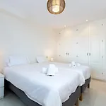 Duplex With Rooftop Terrace Aloha Royal Rdr230 *