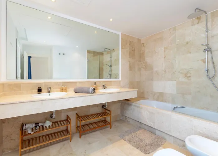 Duplex With Rooftop Terrace Aloha Royal Rdr230 Marbella