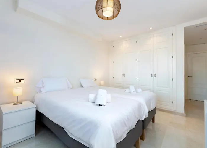 Duplex With Rooftop Terrace Aloha Royal Rdr230 *